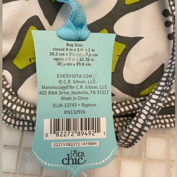 Iota Chic NWT Travel Jewelry Roll Storage Bag - Picture 7 of 10